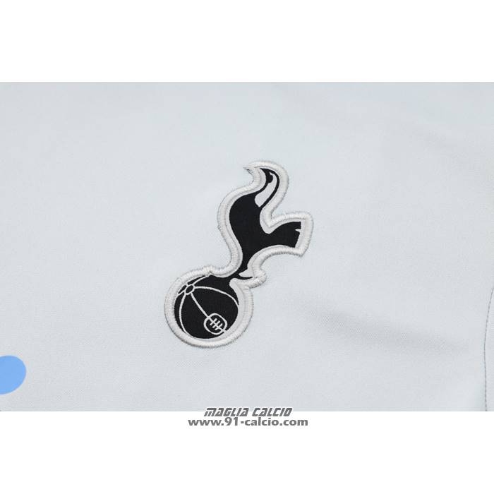 Tuta da Track
 Tottenham Hotspur Manica Corta
 2024-2025 Grigio
 - Pantaloncini
